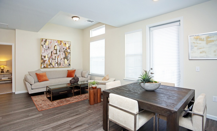 house cleaning Elk Grove